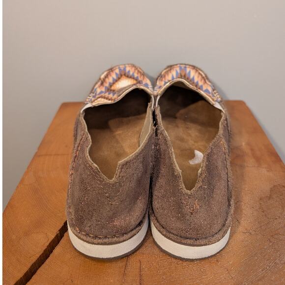 Ariat Cruiser Slip-On Shoe Brown Metallic Bronze Aztec Blanket Western - Size 9 - Picture 2 of 7
